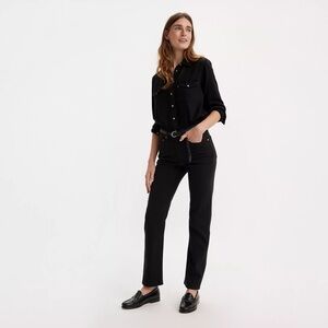 EUC Levi's 501 Original Women's Jean's in Black